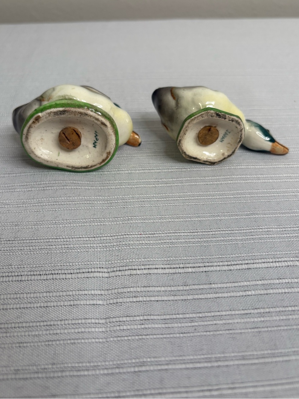 Vintage Japan 1950s Mallard Duck Salt and Pepper Shakers - Picture 3 of 3